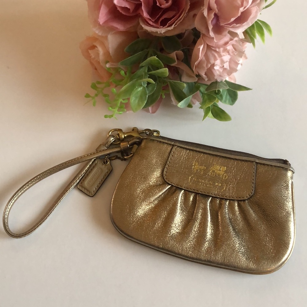 Coach Gold Coach Wristlet Metallic Coach Wristlet Gold Leather Coach Wristlet - Picture 16 of 16